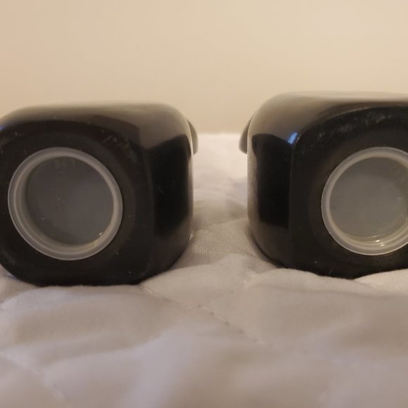 Cat Salt and Pepper Shakers - Picture 3 of 3